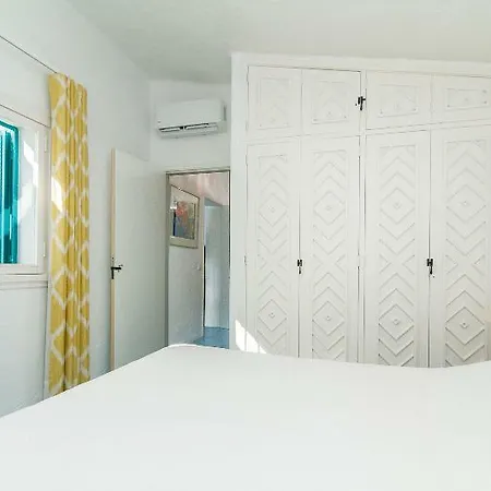 Blue Villa *
